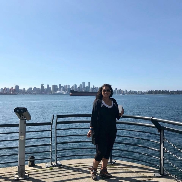 Meet your Posher, Gursharn - Picture 1 of 2